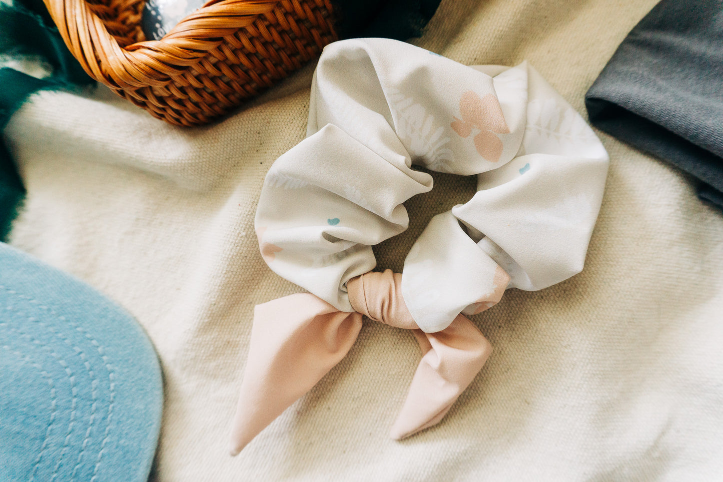 Neutral Scrunchie with Bow